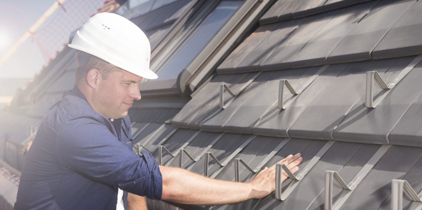 Roof installation of Actua roof tiles