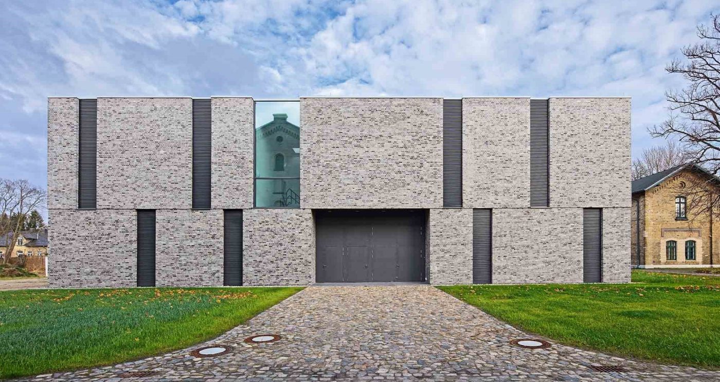 New Depot Building Hesterberg Schleswig-Holstein State Museum; Brick Award 2020 Category "Working Together"; Architects: Scheidt Kasprusch Gesellschaft von Architekten mbH and bbp architekten bda, Photo:  Bernd Perlbach