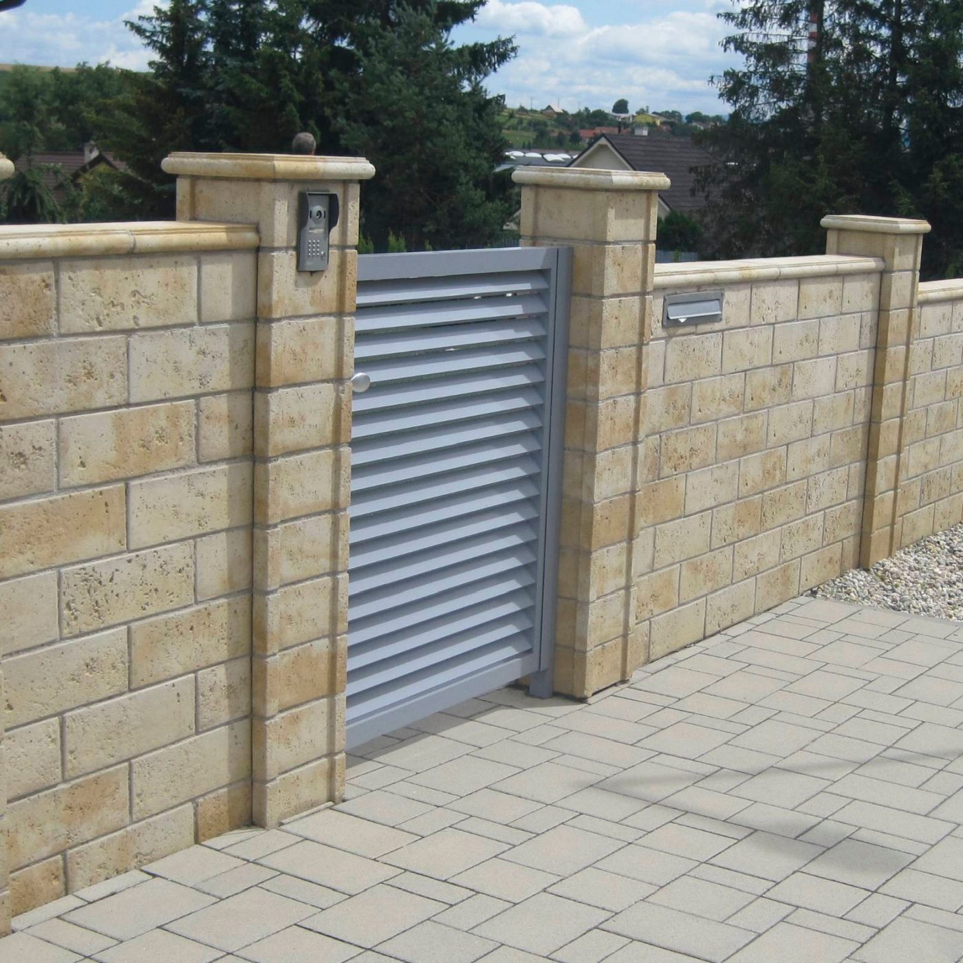 Bradstone Travero sistem ograda i zidova pješčano žuta